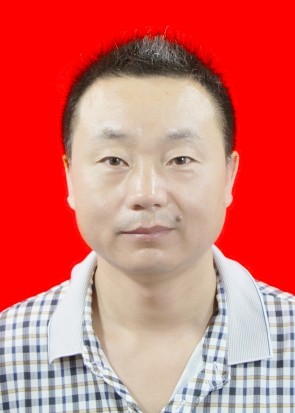 张欣.jpg